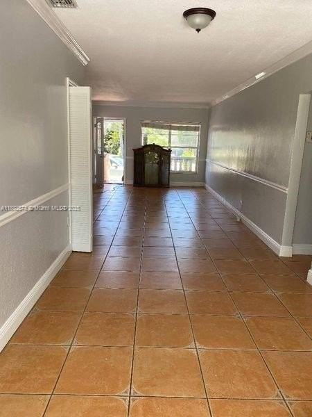 2225 Sw 21st Ter - Photo 2 of 16