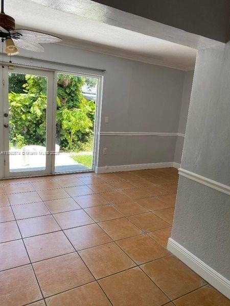 2225 Sw 21st Ter - Photo 4 of 16