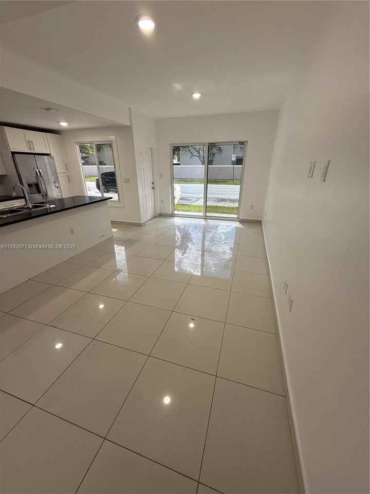 13984 Sw 259th Way #13984 - Photo 2 of 50