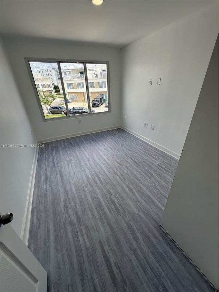 13984 Sw 259th Way #13984 - Photo 6 of 50