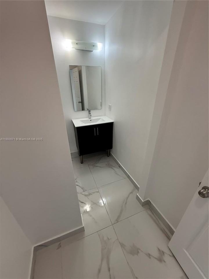 13984 Sw 259th Way #13984 - Photo 7 of 50