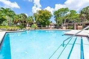 14005 91st Terrace #14005 - Photo 4 of 25