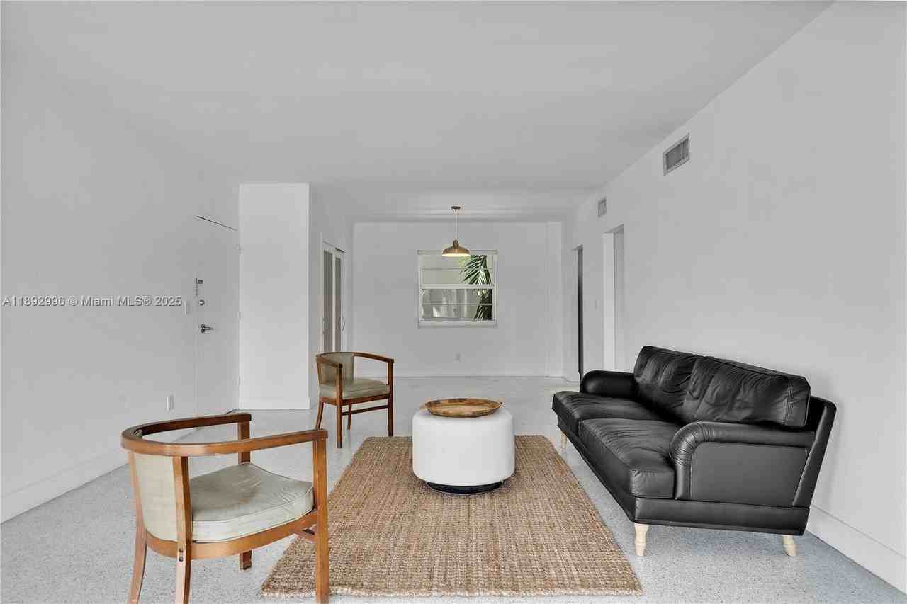 9700 E Bay Harbor Dr #305 - Photo 6 of 22