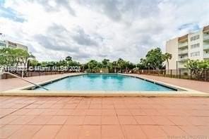 6960 Nw 186th St #2-420 - Photo 4 of 6