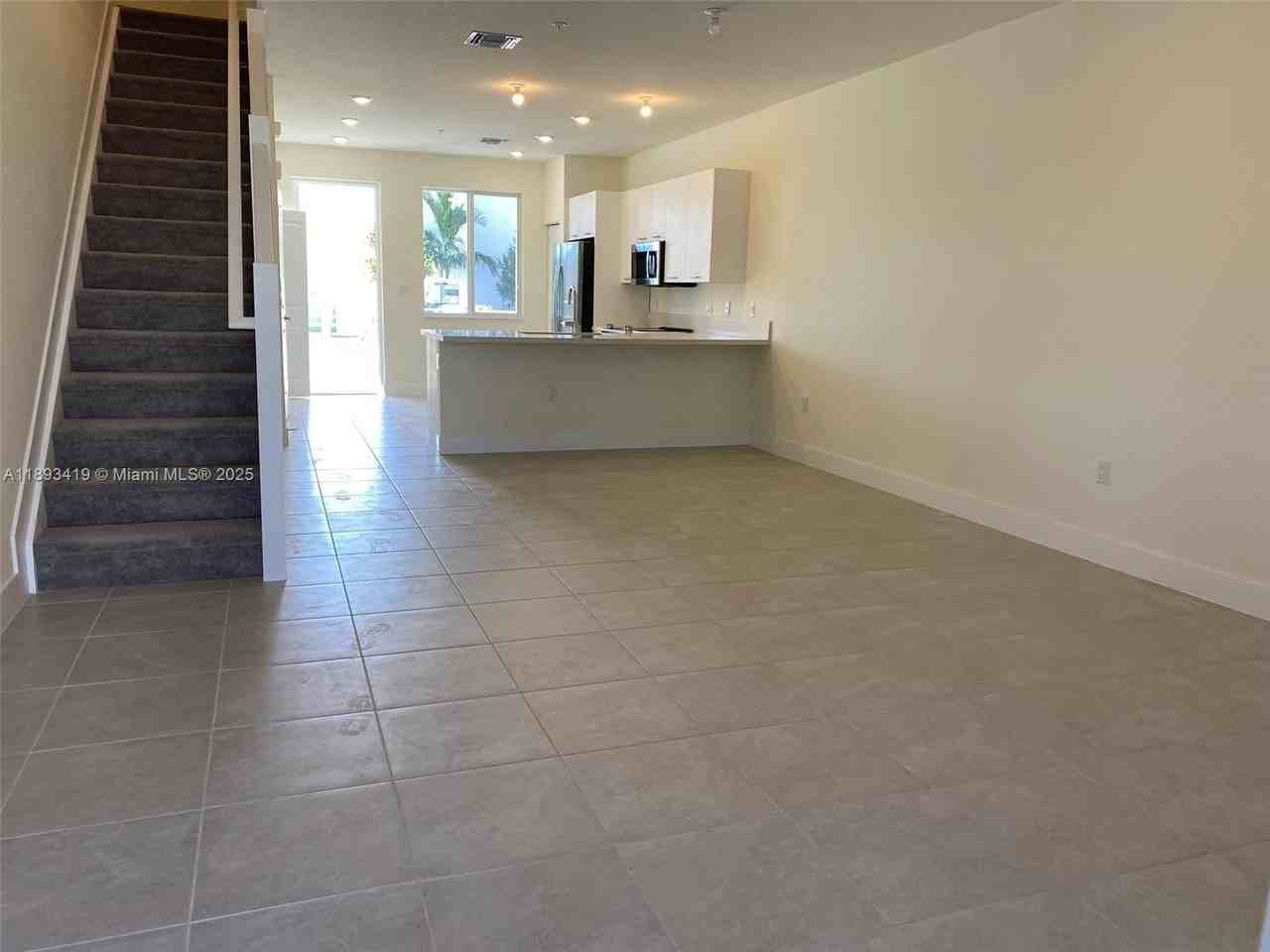 10250 Nw 66th St #103 - Photo 2 of 30