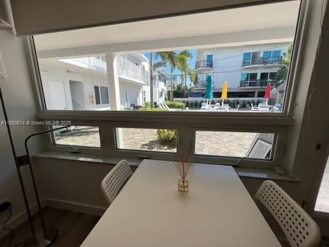 4228 Ocean Drive #17 - Photo 5 of 45