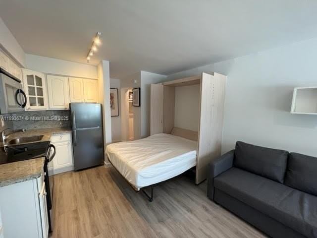 4228 Ocean Drive #17 - Photo 6 of 45