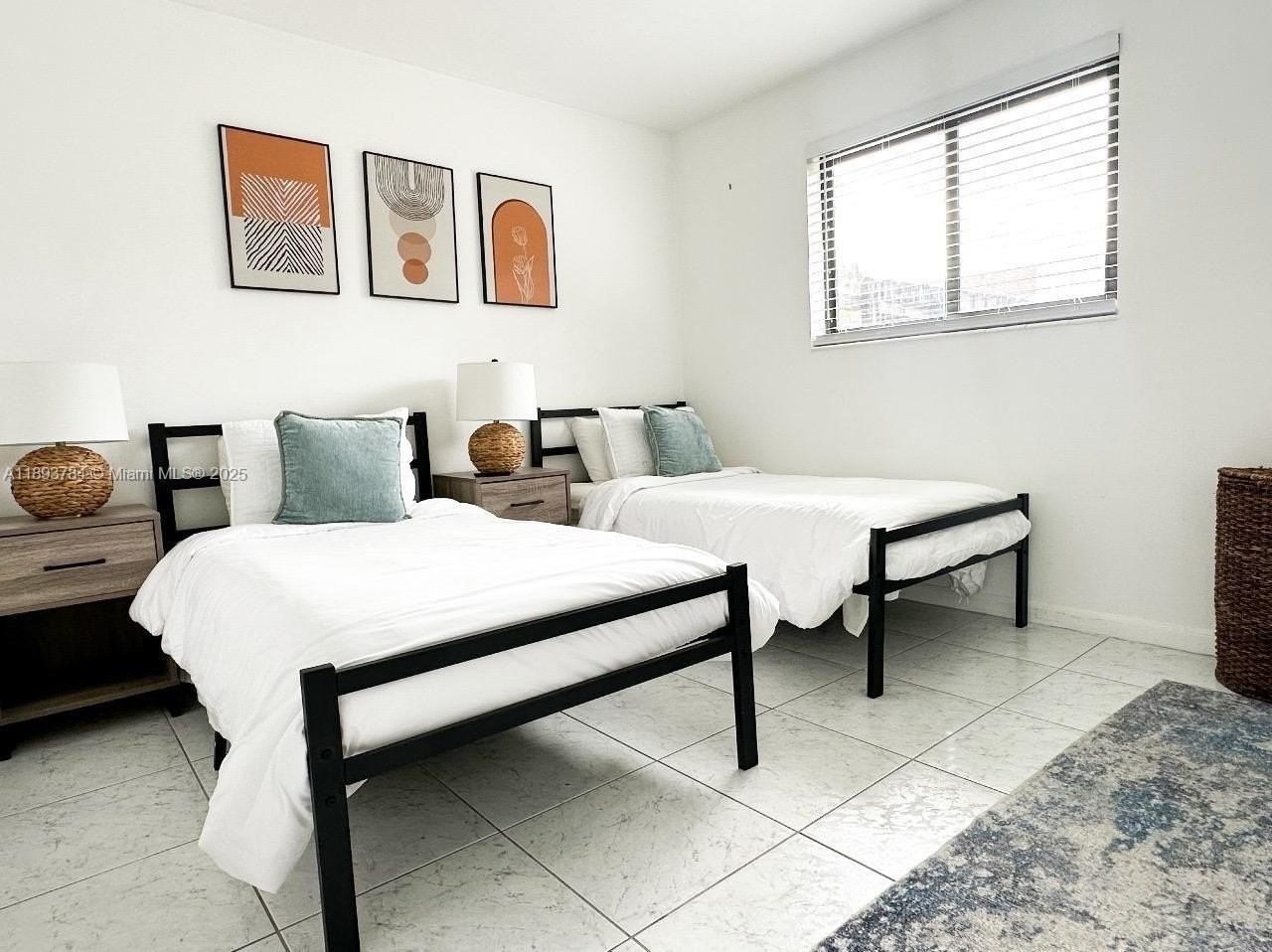 1505 Sw 22nd St #1-2 - Photo 4 of 8