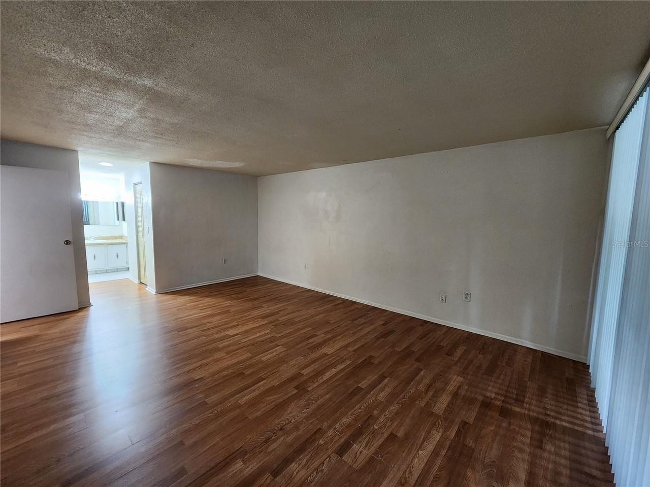 719 Sw 75th St #103 - Photo 3 of 28