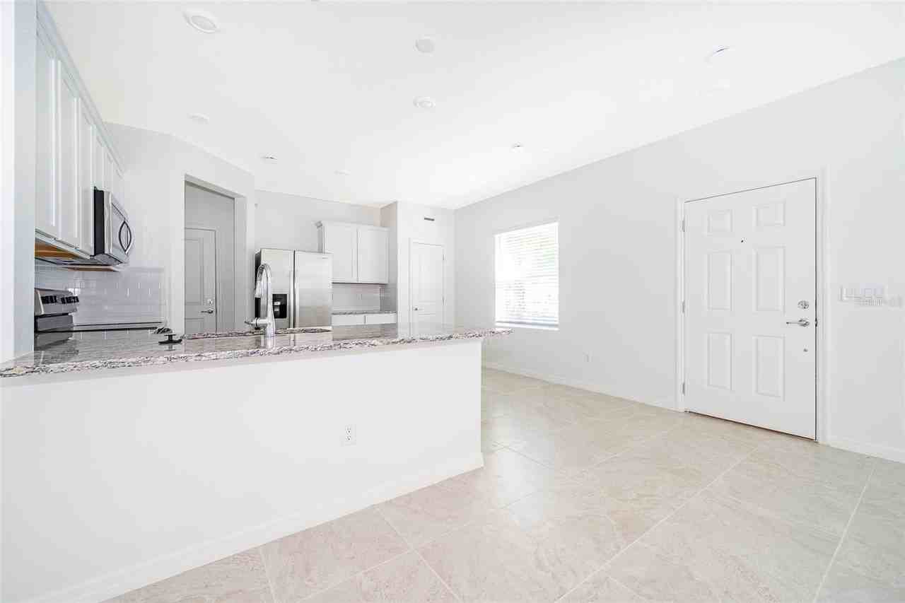 4526 Cypress Cay Way - Photo 7 of 26