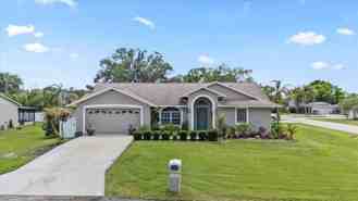 22852 Fern Ct - Photo 1 of 1