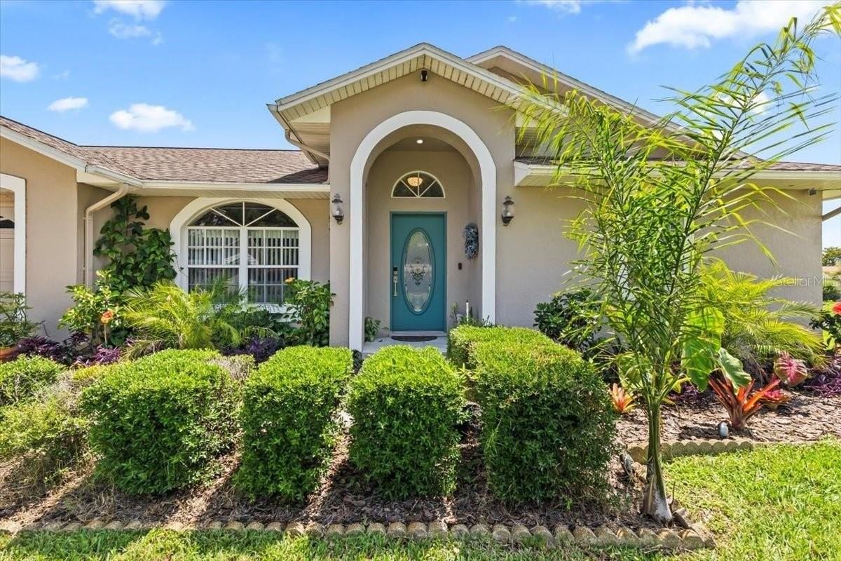 22852 Fern Court - Photo 4 of 47