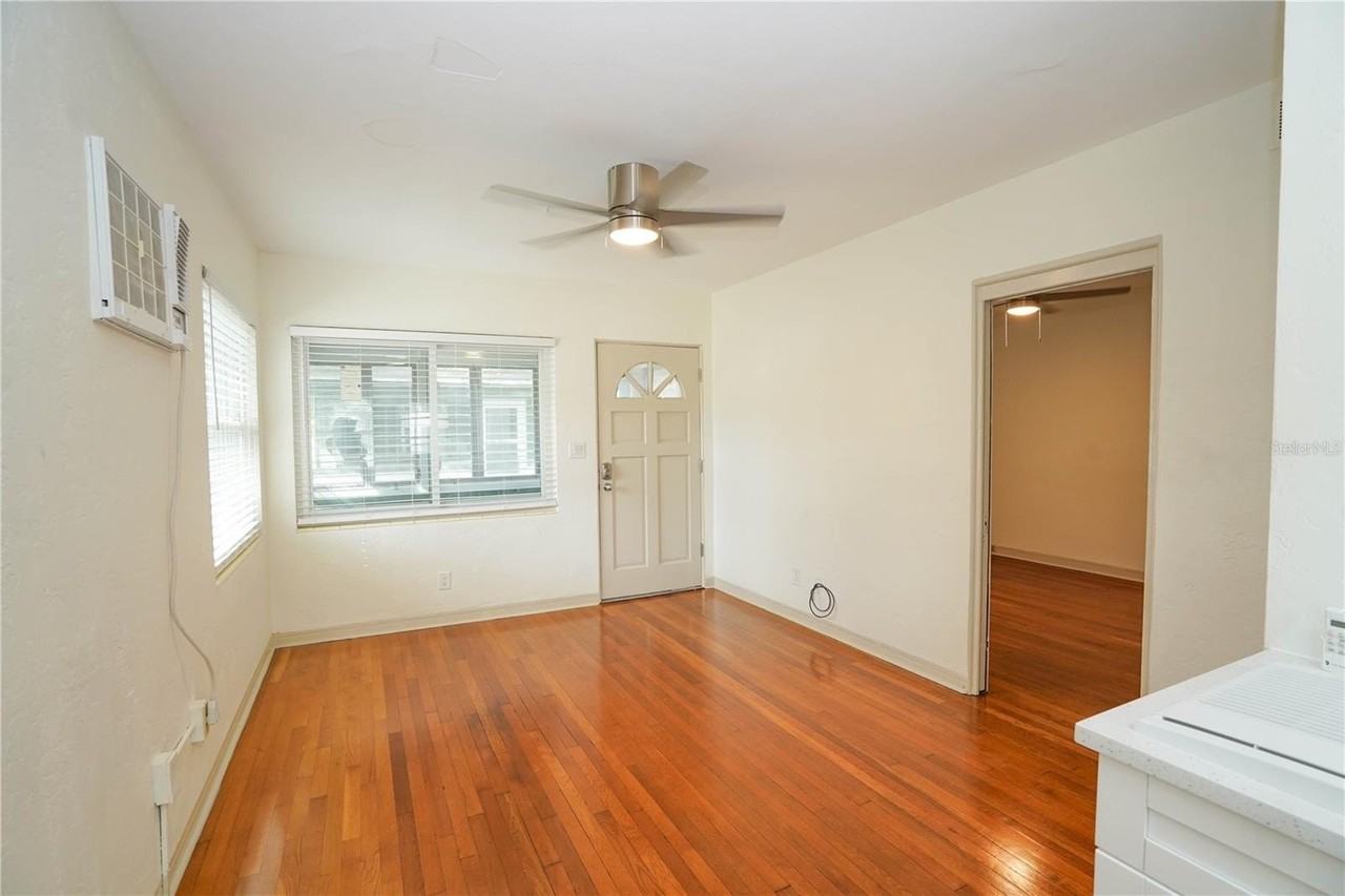 2001 Dr Martin Luther King Jr St N #1 - Photo 6 of 16