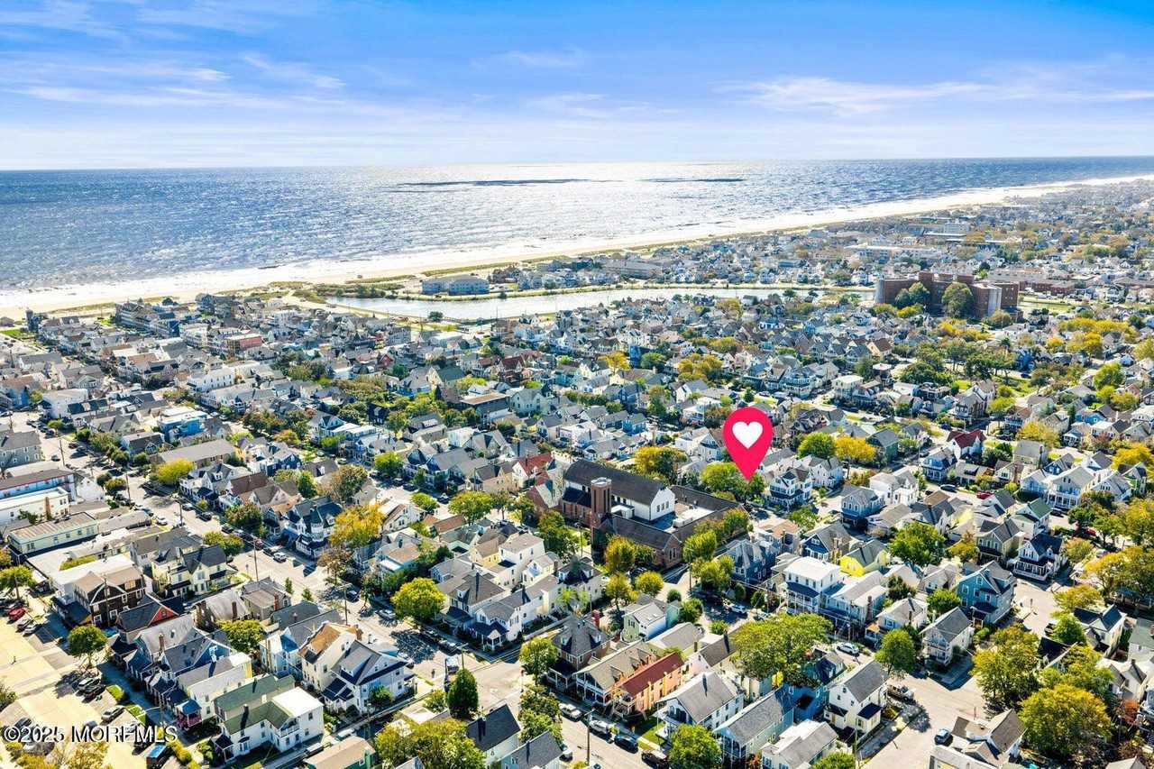 88 Webb Avenue - Photo 2 of 13