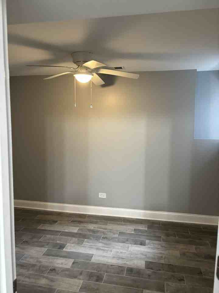 1611 S Trumbull Ave #G - Photo 7 of 9