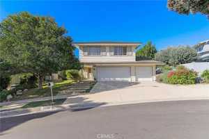 featured image of 5034 Golden Arrow Dr