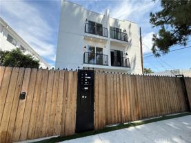 21719 Hart St - Photo 1 of 1