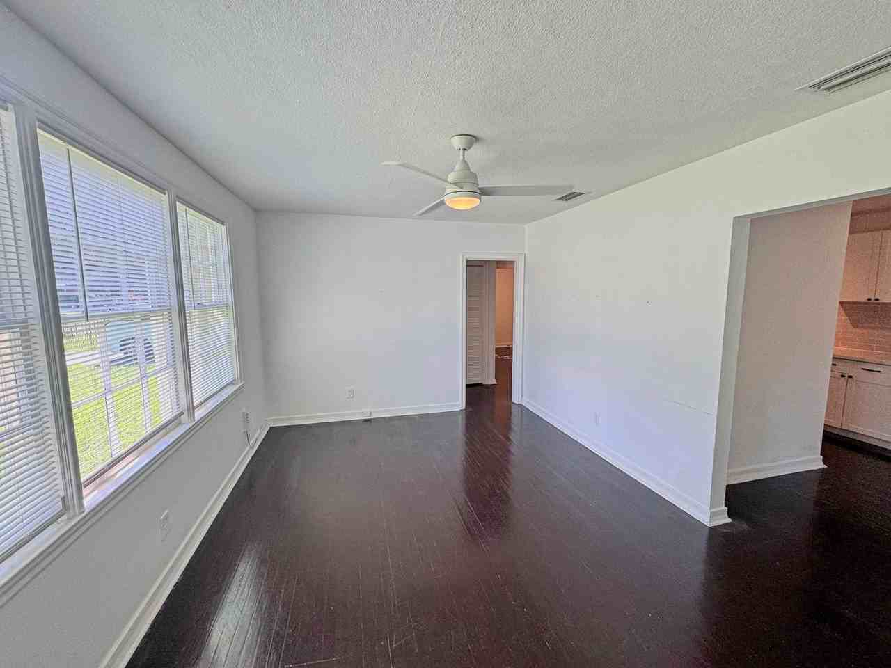 1276 Menna Street - Photo 3 of 15