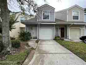 11306 Lake Mandarin Cir E - Photo 1 of 1