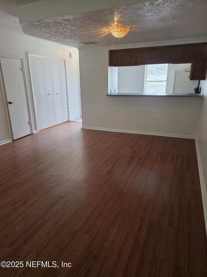 4645 Barnes Road South - Photo 3 of 10