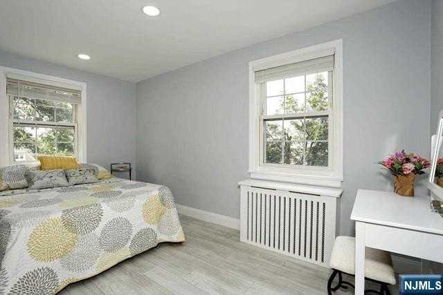 100 Huguenot Ave Apt 6b - Photo 7 of 24