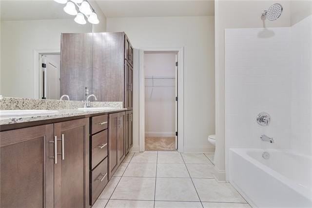 3100 Rue Parc Fontaine #2401 - Photo 4 of 12