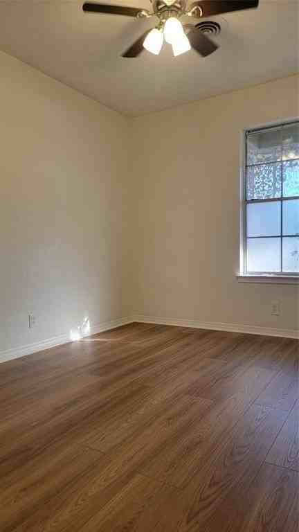 2001 E Alma Ave - Photo 5 of 16