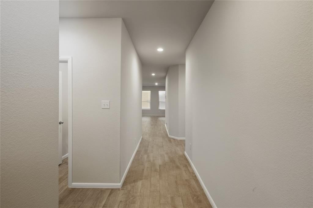 8313 Twisted Pine Way - Photo 5 of 35