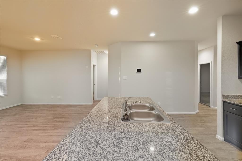 8313 Twisted Pine Way - Photo 7 of 35