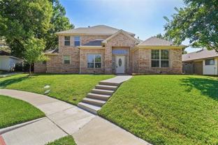 1854 Yorkshire Cir - Photo 1 of 1