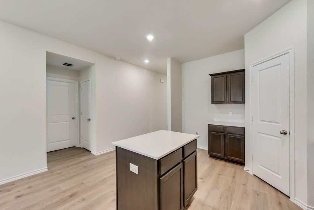 2905 Jasmine Drive - Photo 6 of 18