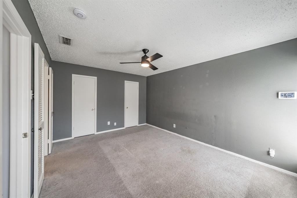 6107 Spyglass Ln - Photo 6 of 38