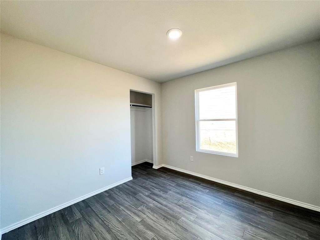 509 Sycamore Cv - Photo 6 of 32