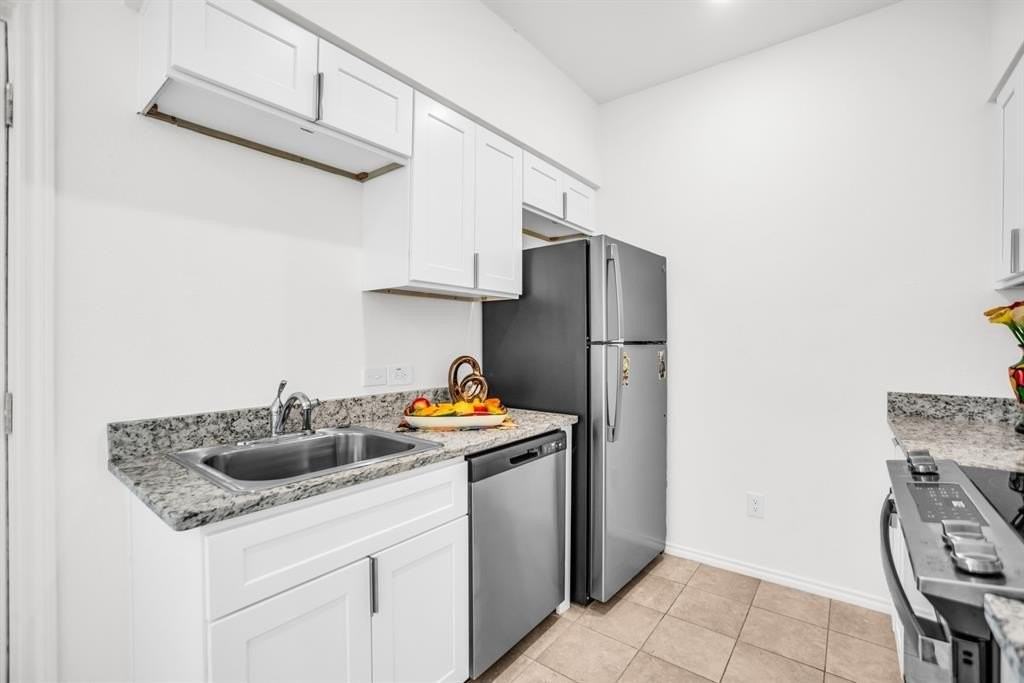 11218 Park Central Pl #C - Photo 2 of 14