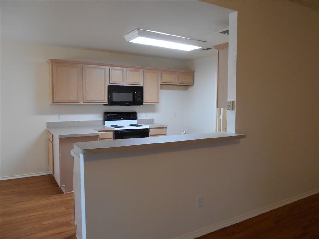 7905 Blue Duck Trail - Photo 6 of 16