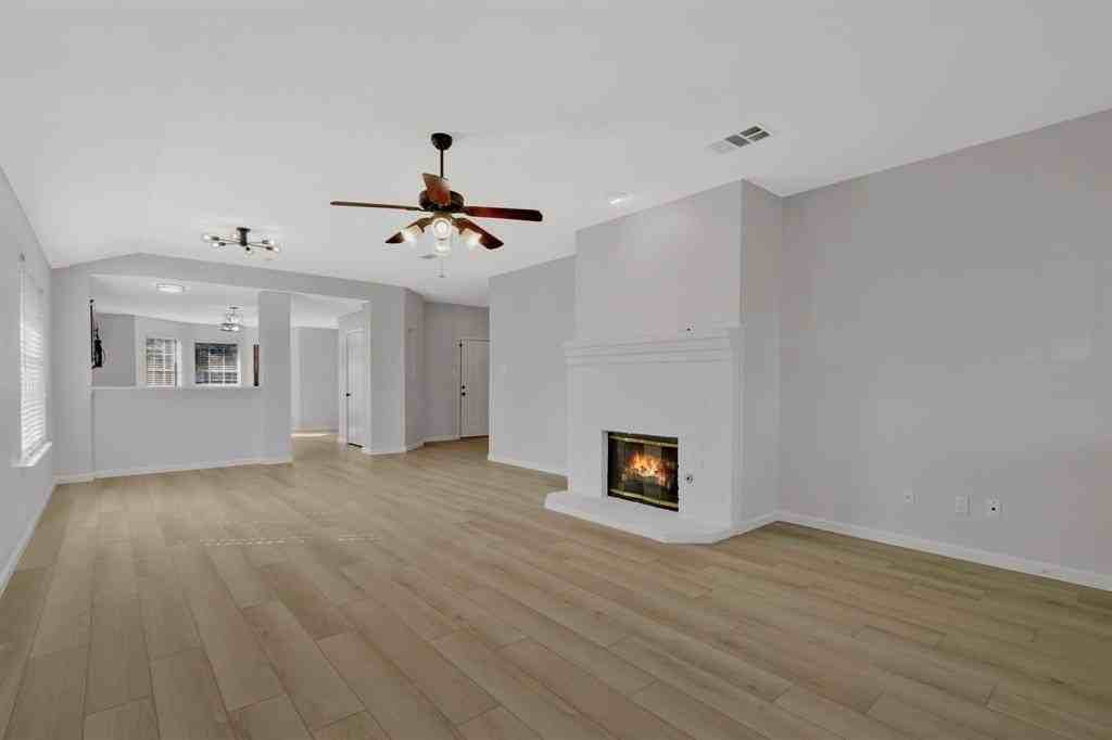 4172 Freedom Ln - Photo 7 of 28