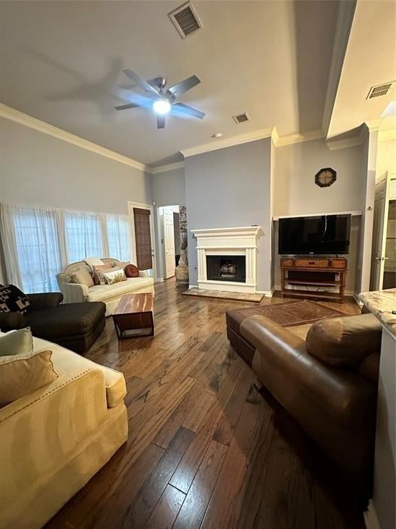 3894 Johnson Street - Photo 4 of 20