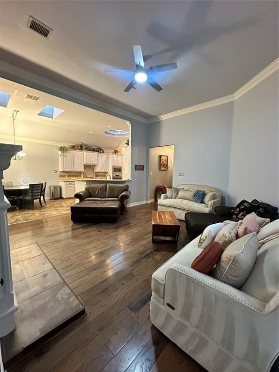 3894 Johnson Street - Photo 7 of 20