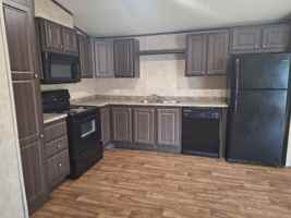 featured image of 1134 Kelly Dr #6