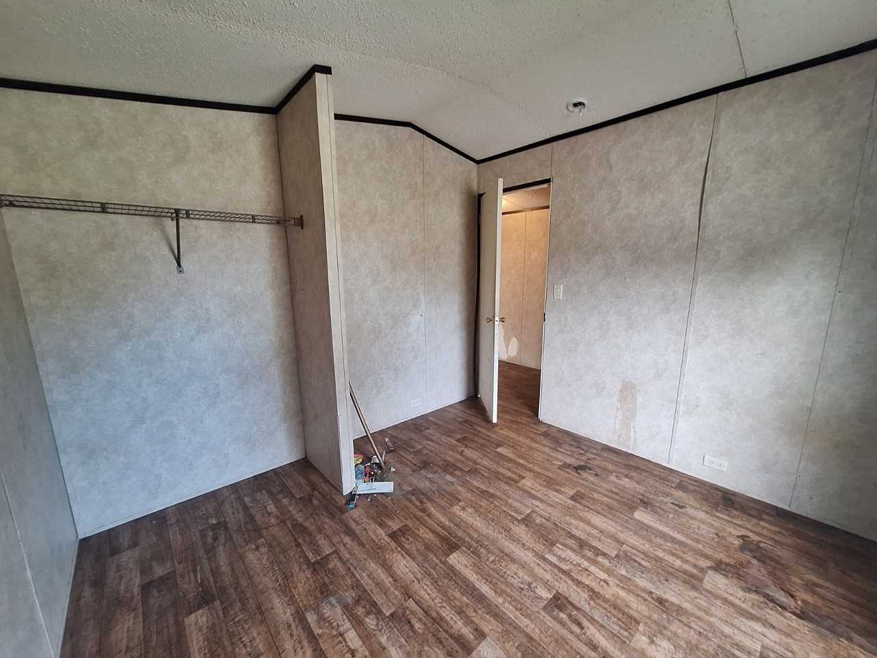 1134 Kelly Dr #6 - Photo 6 of 13