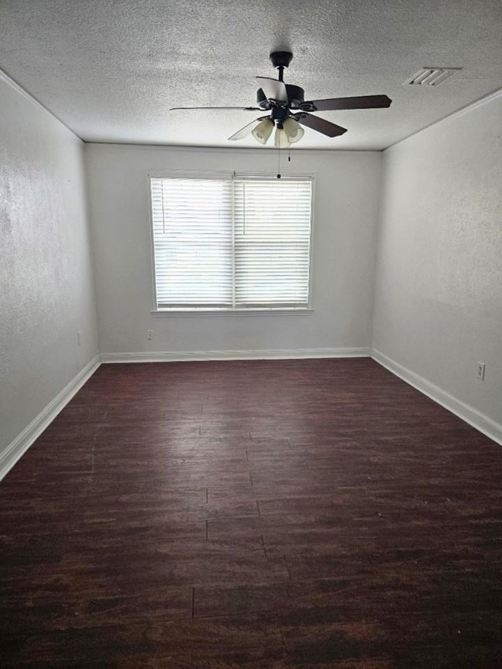 1210 W Texas Ave - Photo 3 of 7