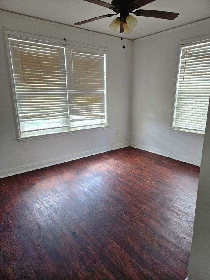 1210 W Texas Ave - Photo 4 of 7