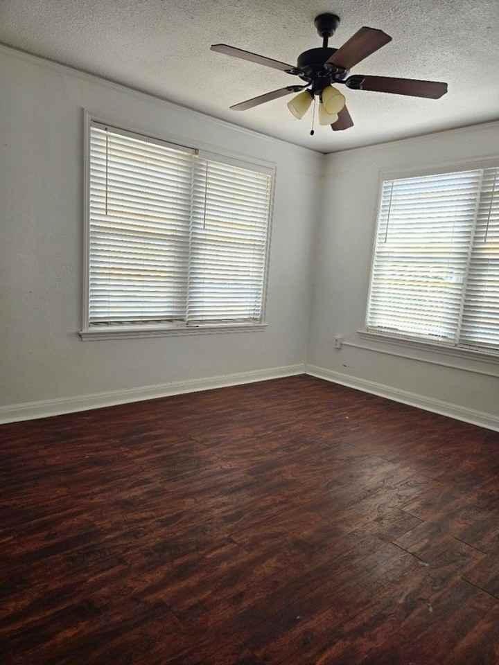 1210 W Texas Ave - Photo 6 of 7