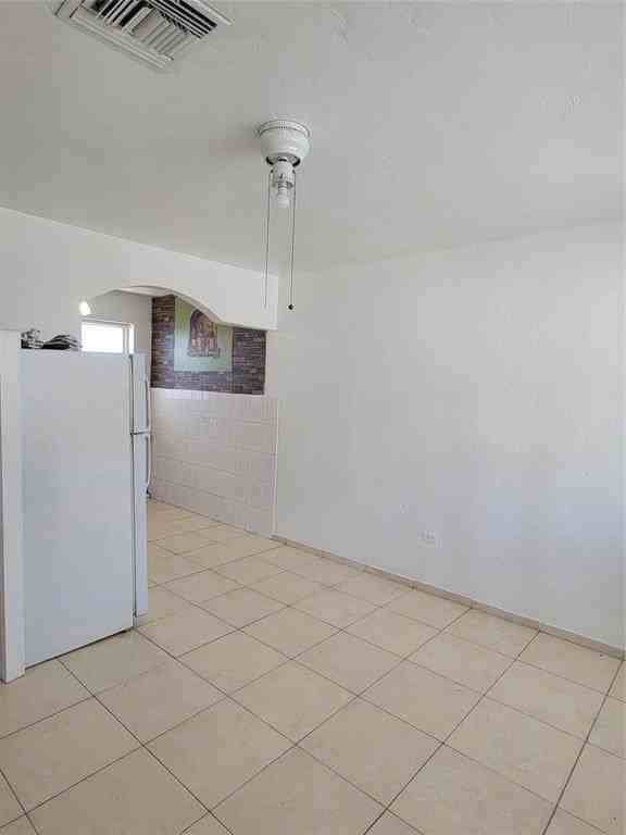 1824 Johnson St - Photo 7 of 13