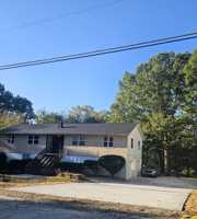 featured image of 1446 Mac Dr