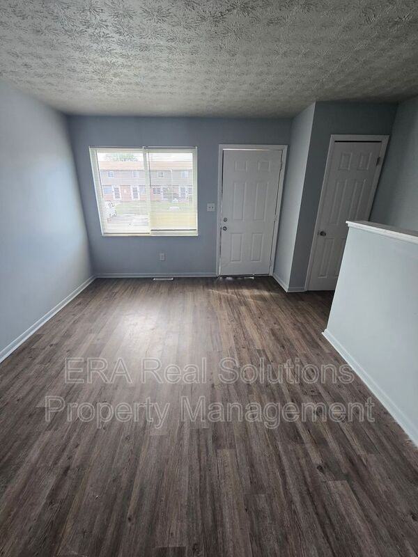 1708 Carstare Dr - Photo 2 of 14