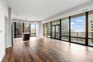 featured image of 465 Nicollet Mall #2404