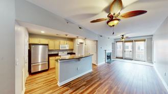 718 W Trade St #809 - Photo 1 of 1