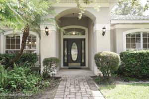 featured image of 2295 Botanica Cir