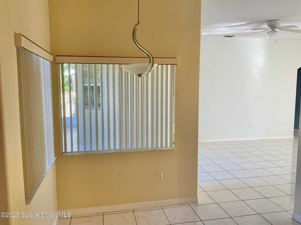 1521 Gardenton St Nw - Photo 7 of 13